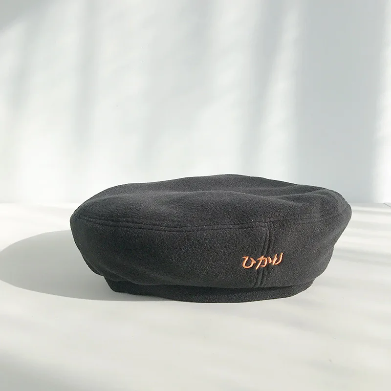 Берет с вышивкой шапки для девочек винтажный зимний осенний берет Женский