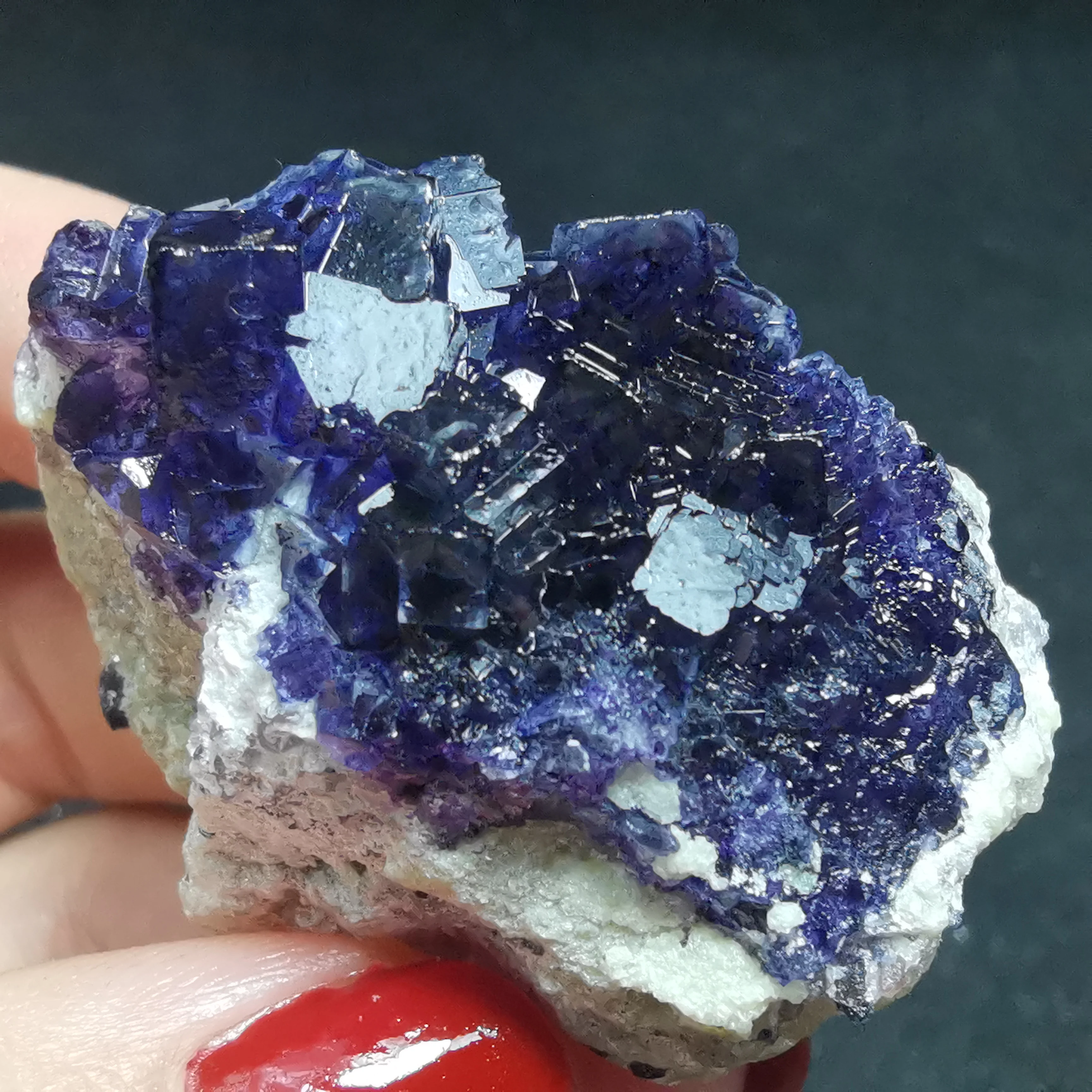 

40.5gNatural rare purple fluorite mineral specimen aura HEALING CRYSTAL QUARTZ GEM home decoration collection ornaments