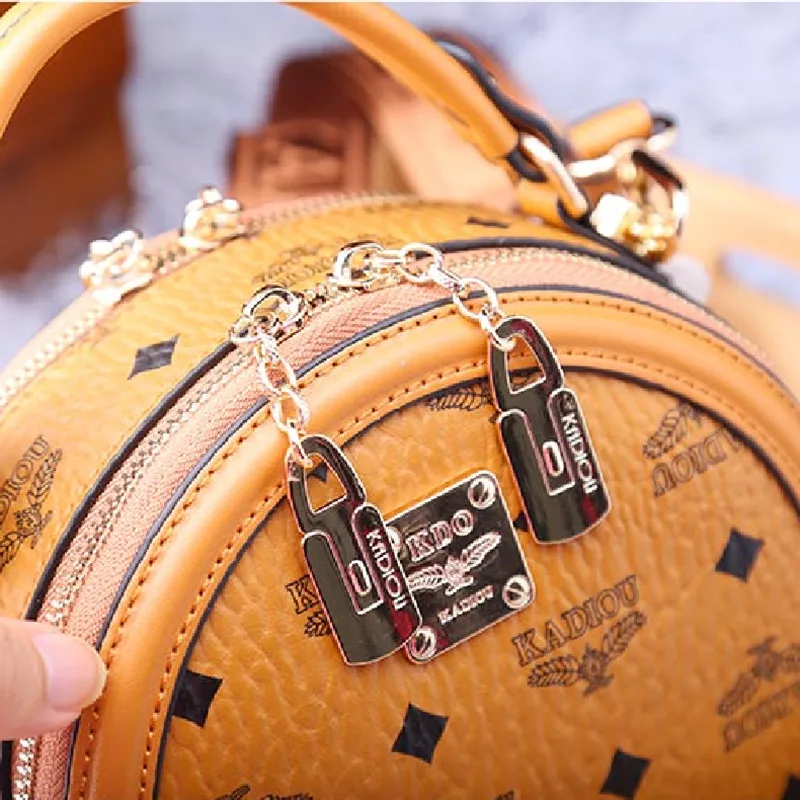 

Genuine Leather Women Circular Bags 2021 New Fashion Classical Printing One Shoulder Bags Purses and Handbags Channels Handbags