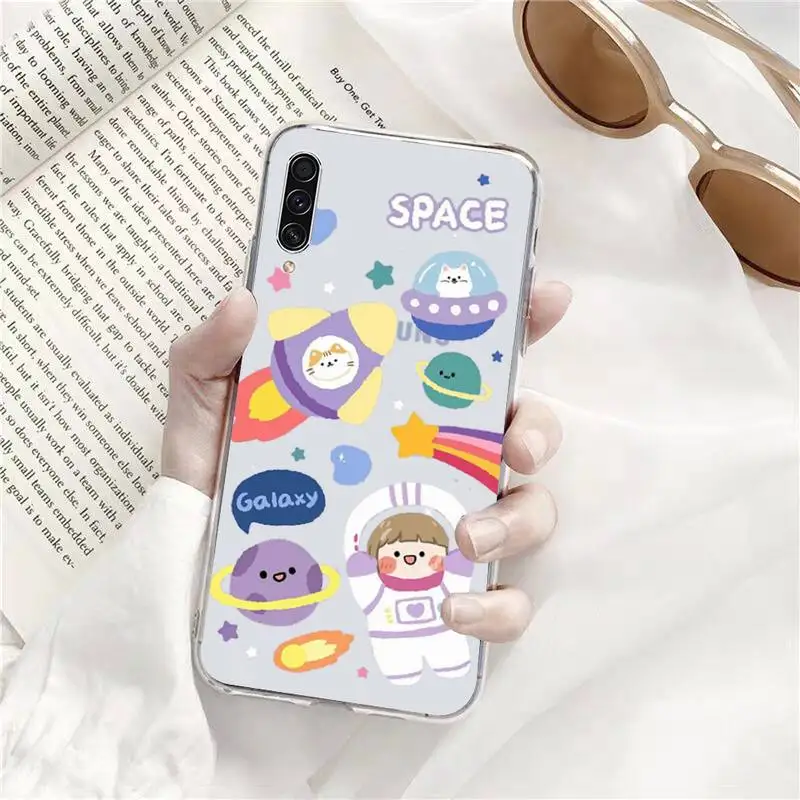 

Cute Cartoon Astronaut Phone Case Transparent for Samsung A71 S9 10 20 HUAWEI p30 40 honor 10i 8x xiaomi note 8 Pro 10t 11
