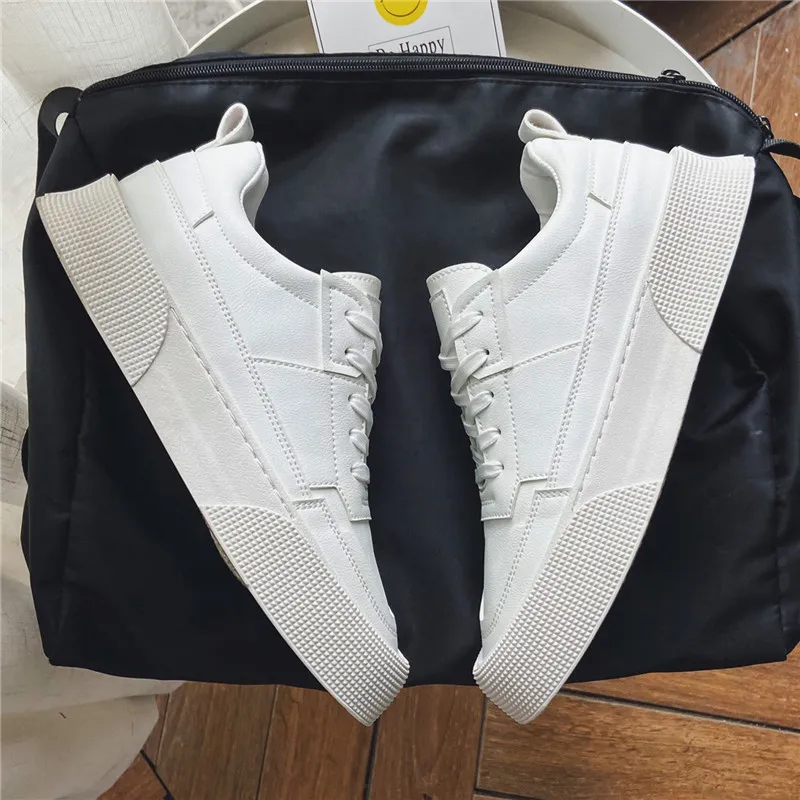 2021 White Sneakers Men Fashion Breathable Comfortable Outdoor Sport Lace Up Shoes Thick Bottom All-match Shoes
