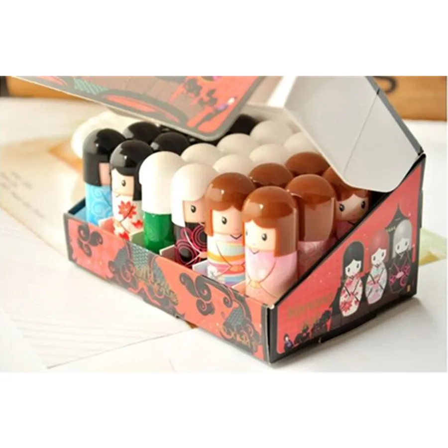 Batom милый шкаф с японскими кукла прозрачный круглый бальзам для губ натуральным