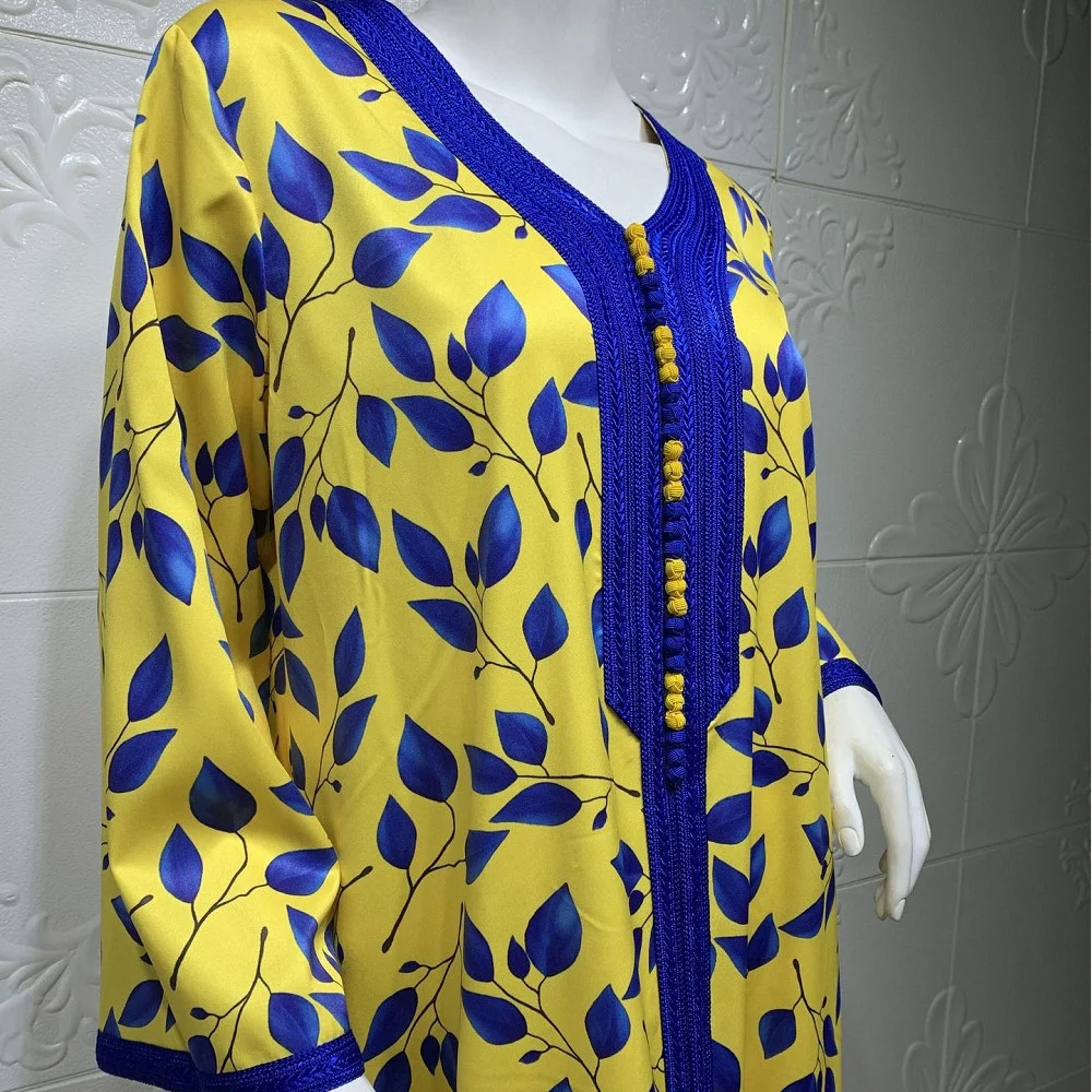 

Muslim Fashion Women Elegant Abaya Dubai Turkey Muslim Hijab Dress 2021 Caftan Plus Size Boho Long Dresses Islamic Clothing