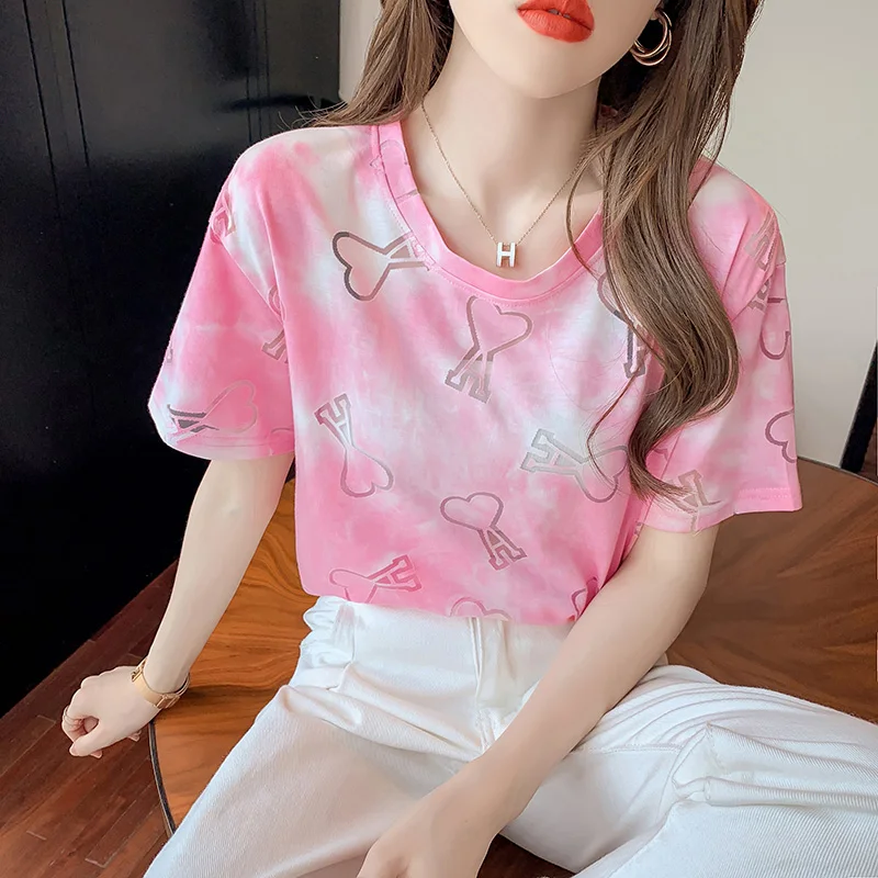 

Hot Sales Hollow Out Love heart Female Tshirt Women Fashion Graphic T-Shirt Harajuku Korean Style Short Sleeves Loose T Shirt