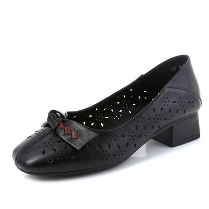 

2021 New High Quality Cowhide Hollow Women Leather Shoes Fashion Sandals Sweet Bow Shallow Mouth Large Size Women Sandal Shoes