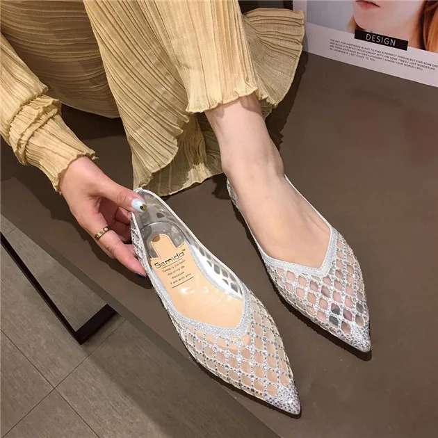 Pointed Shallow Water Diamond Fairy Wearing Flat Sole Single Shoe Mesh Air Permeable Hollow Beans Shoes  female shoes