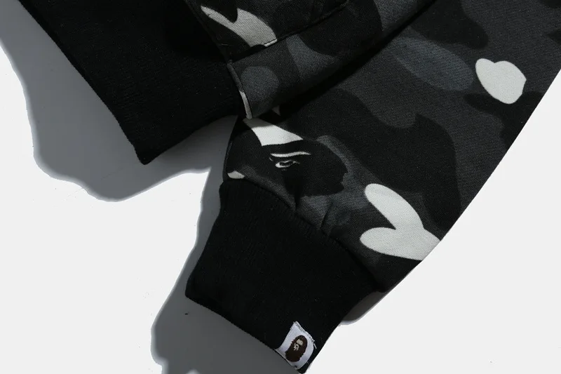 

Bape Hoodie Luminous Camouflage Brushed Men's Hooded Casual Coat Sweatshirts Jacket Winter Men Clothing