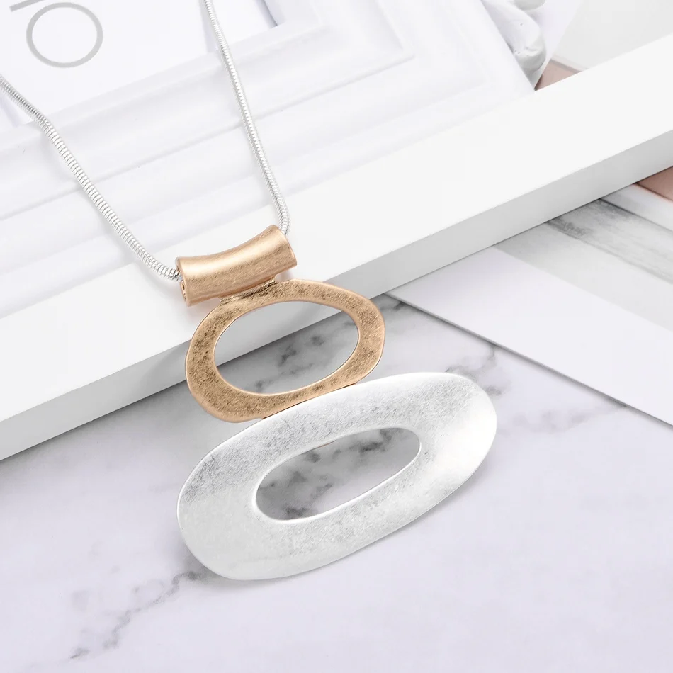 Женское винтажное массивное ожерелье длинное матовое геометрическое с кулоном