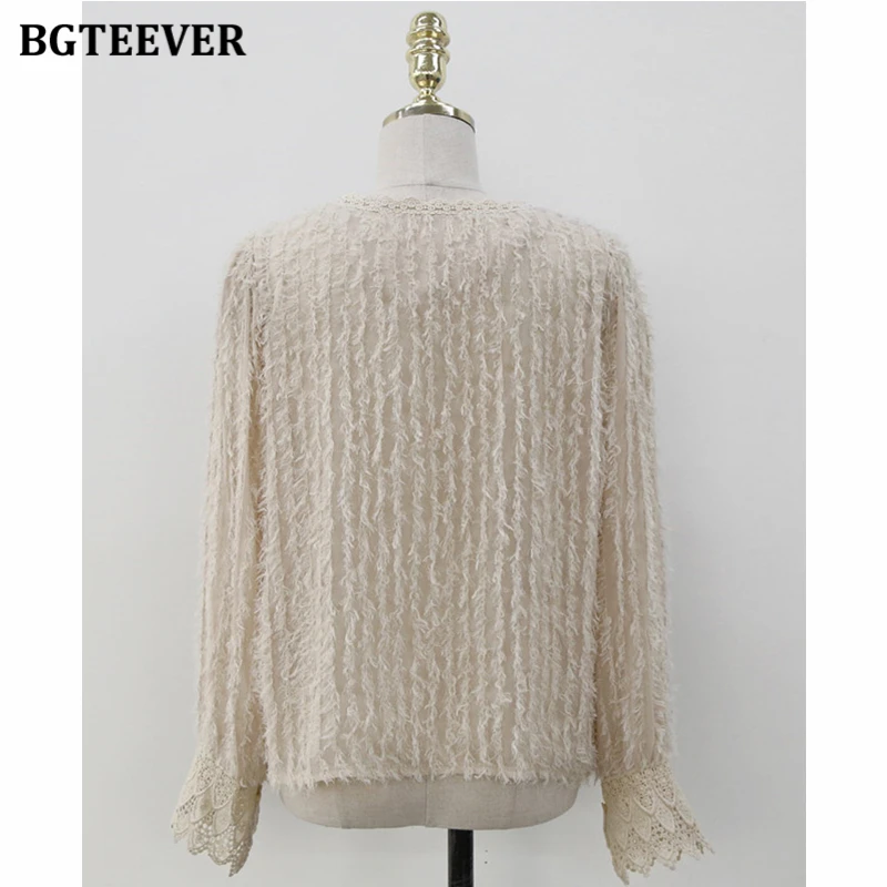 

BGTEEVER New Fashion V-neck Tassels Blouses Shirts for Women Single-breasted Female Long Sleeve Tops 2021 Spring Blusas Mujer