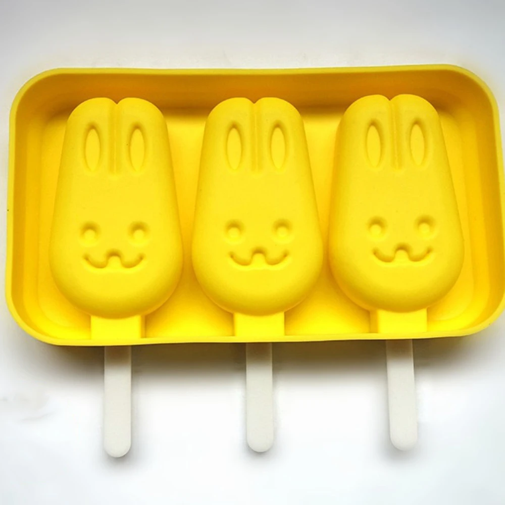 

4pcs Cute Cartoon Ice Cream Mold Silicone Popsicle Mold Reusable BPA-Free Ice Pop Mold With Lids And Sticks Kitchen Tool