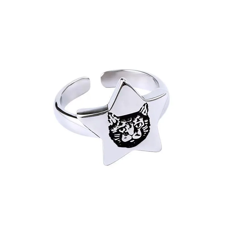 

1.1 Sterling Silver Vintage Ring With Multi-Element Neutral Charm To Give A Friend A Gift