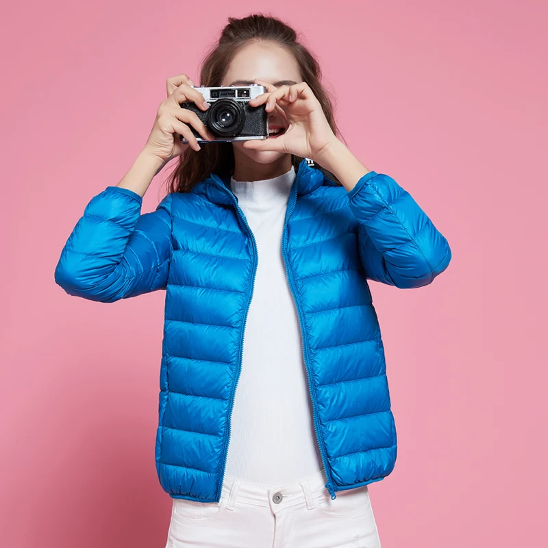 

2021 Winter Women Down Jacket Ultralight Thin White Duck Down Hooded Jackets Long Sleeve Warm Coat Parka Female Portable Outwear