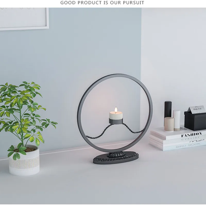 

Creative Nordic iron art modern golden candle holder romantic candlelight dinner decoration round simple home decoration