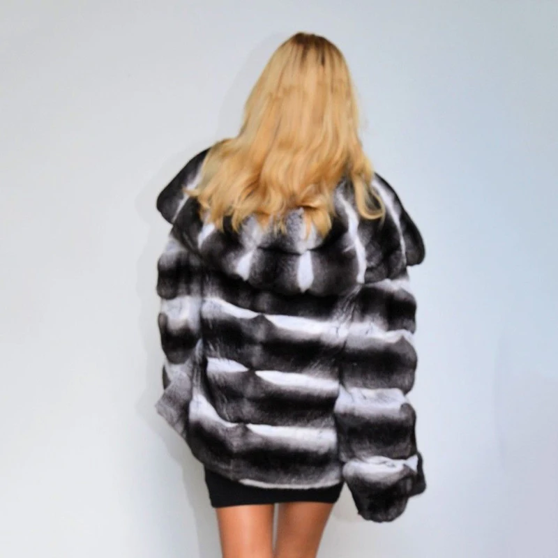 Fashion Winter Real Fur Coats Women High Quality Full Pelt Genuine Rex Rabbit Fur Jacket With Hood Chinchilla Color Fur Overcoat