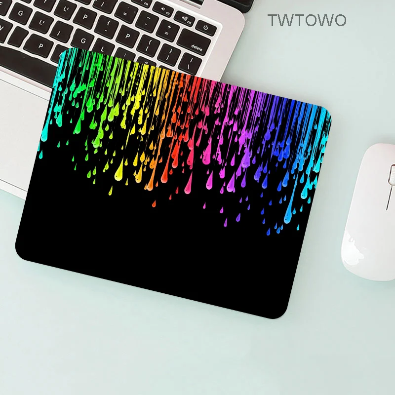 

Игровой коврик для мыши, размер 21*26 см