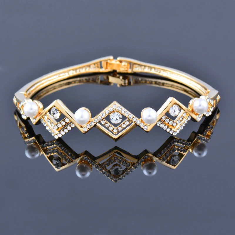 

LEEKER Elegant Pearl Bracelets On Hand Hollow Bangle For Women Rose Gold Silver Color Wedding Fashion Jewelry 2021 465 LK2
