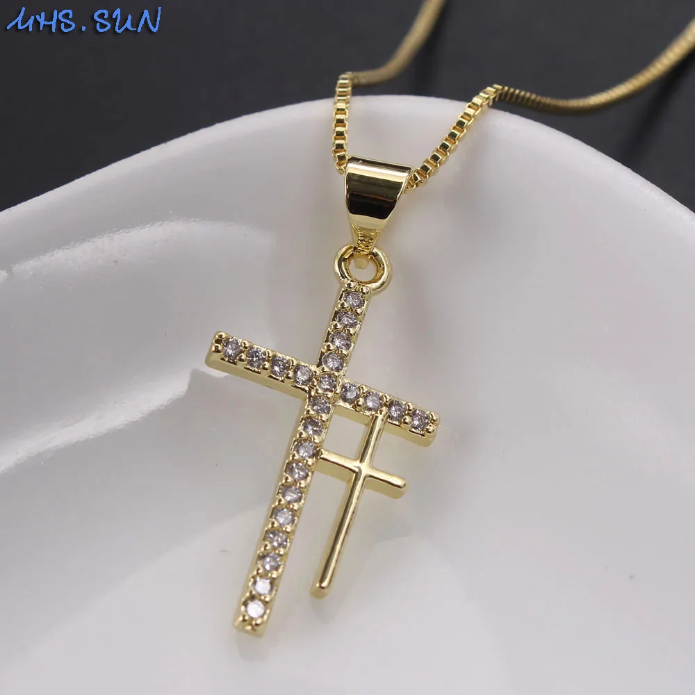 Женское ожерелье с подвеской в виде креста под солнце