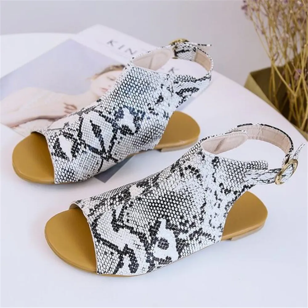 

35-43 size plus size summer foreign trade sandals Womens back buckle flat sandals female bohemian sandals Women's shoes