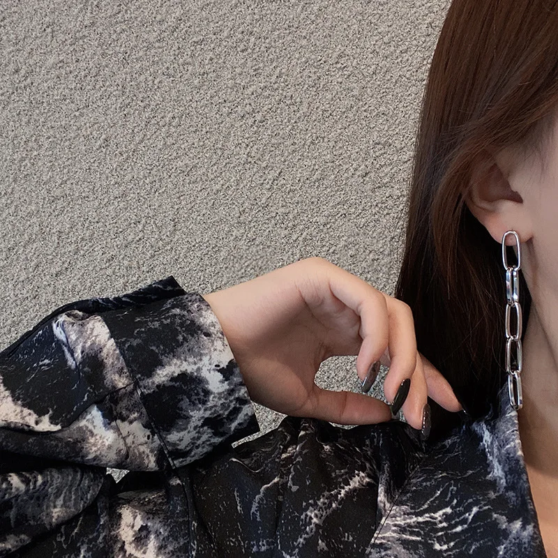 

New fund is contracted fashionable individual character restore ancient ways long female eardrop of ring