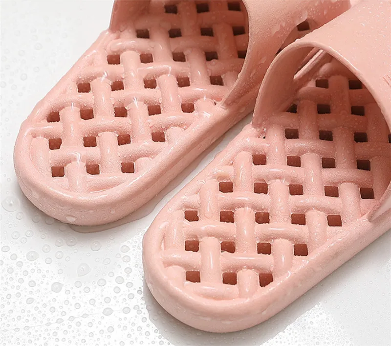 

2021 Women Indoor Slippers Soft PVC Summer Flip Flops Woman Men Home Slides Anti-slip Female Lovers Massage Bathroom Slipper