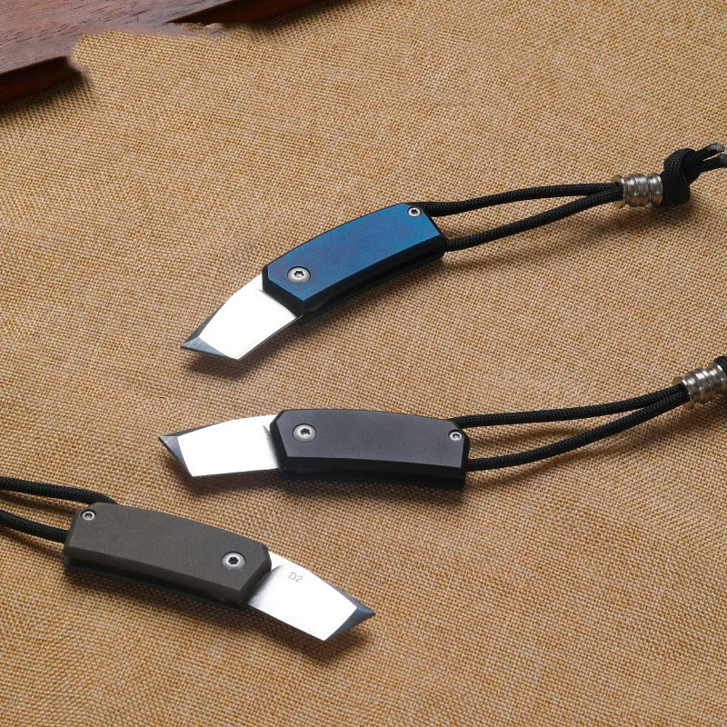 

Dropship D2 Blade Multi-purpose Camping Self-defense Folding Knife Mini titanium Handle Small With Bottle Opener