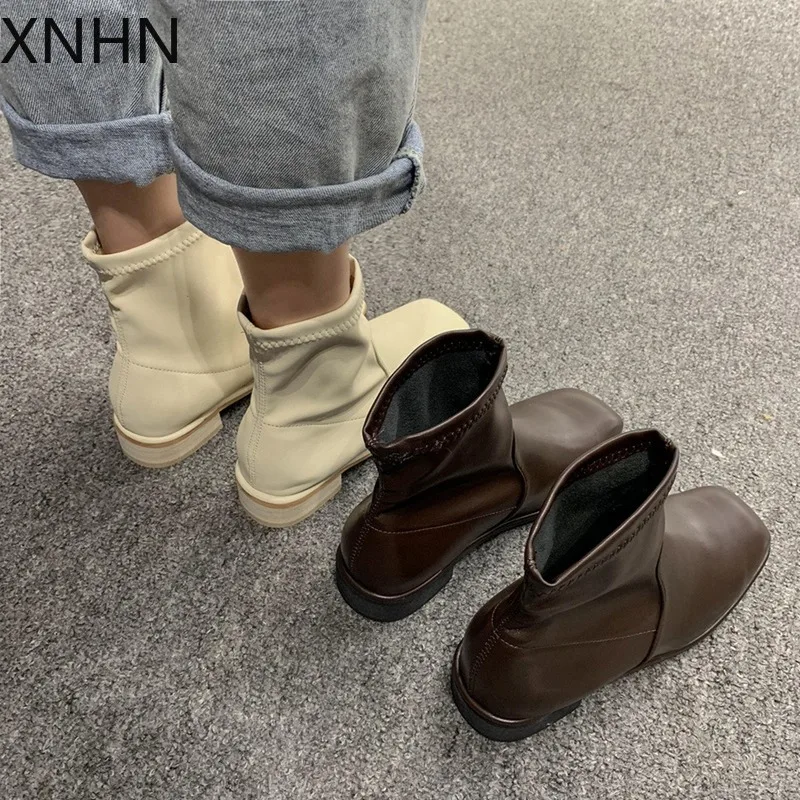 XNHN короткие ботинки в европейском стиле с квадратным носком Женские Простые