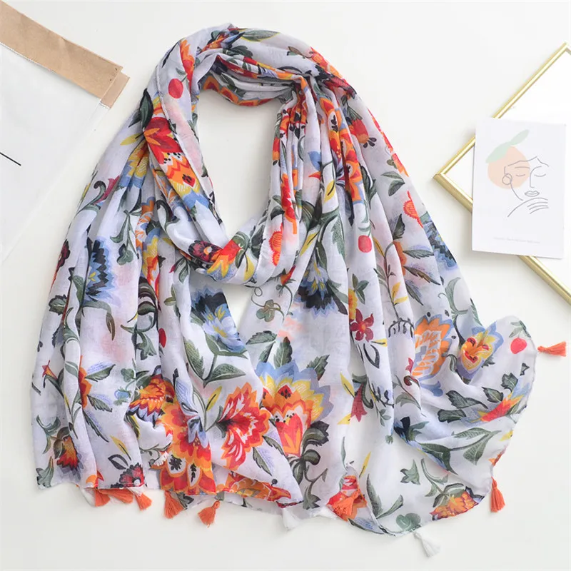 

2021 Design Brand Women Thin Scarf Fashion Lovely Floral Tassel Viscose Shawl Spring Autumn Warm Wrap Hijabs Lady Pashmina Stole