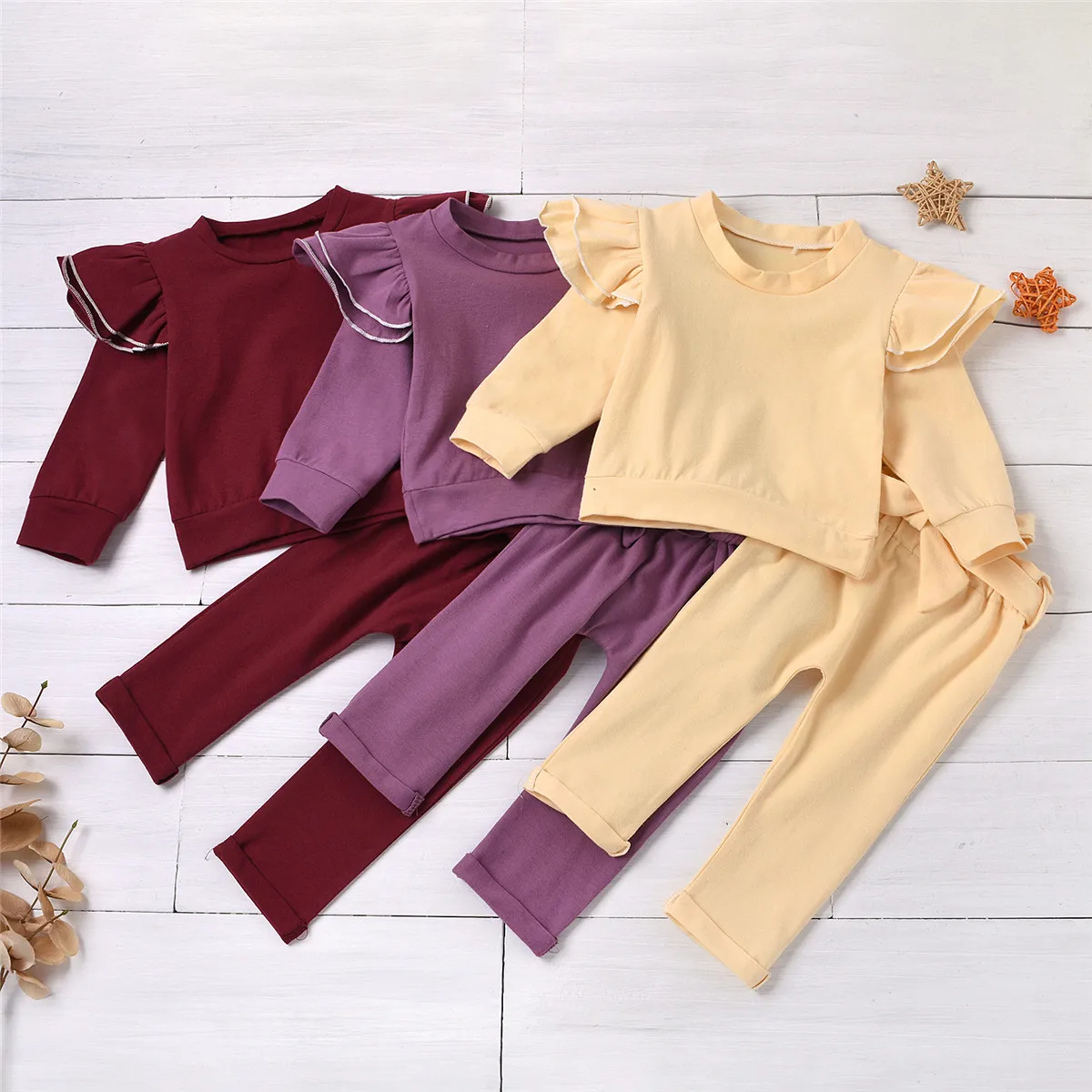 

Милый комплект одежды для маленьких девочек 0-24 месяцев, Весенний Новый свитшот с длинными рукавами и оборками + длинные штаны с бантом, одно...