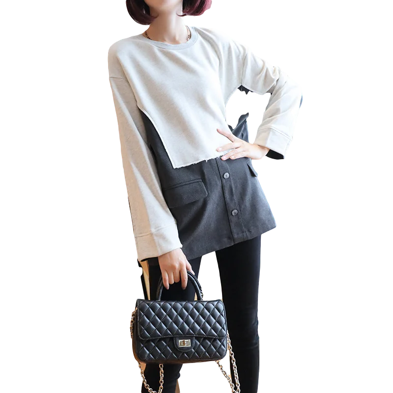 

LANMREM 2021 Autumn And Winter Streetwear All-match Black And White Color Patchwork Sweater New Arrival Top For Women 2A3138