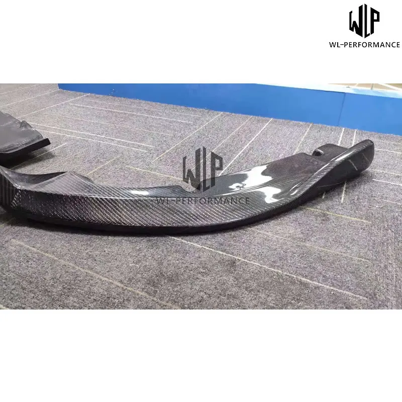 Высококачественный диффузор для заднего бампера из углеродного волокна со