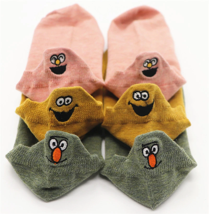 ZT 5 3PAIRS Kawaii Embroidered Expression Women Socks Happy Fashion Ankle Funny Socks Women Cotton Summer Candy Color - Цвет: ZT 5