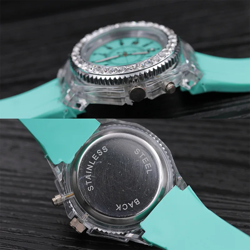 

Fashion Ladies Dresses Watch Silicone LED Luminous Women Men Sports Wristwatches 7 Colors Flash Quartz Clocks Relogios Masculino