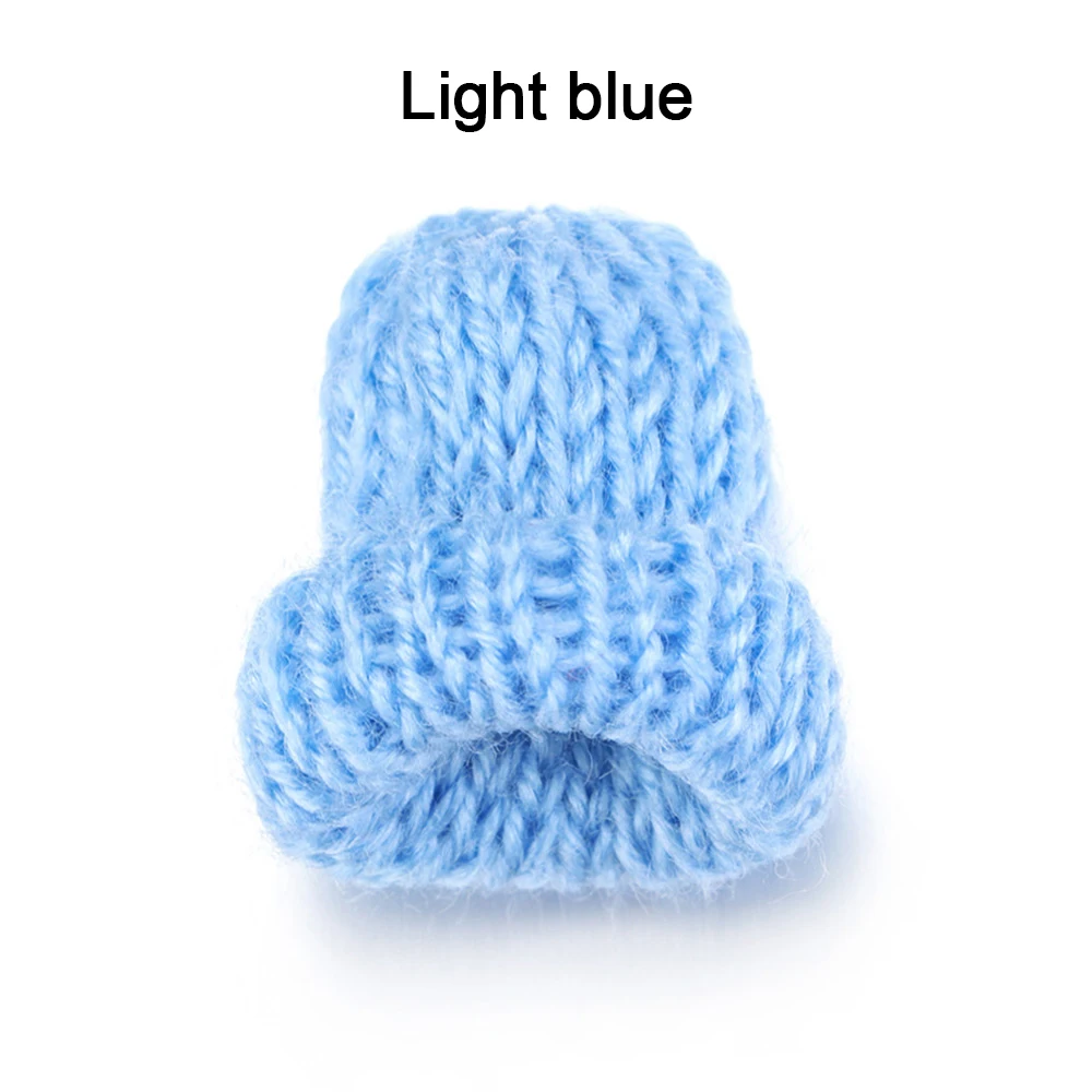 light blue 10 шт. новая Маленькая вязаная шапка ручной работы для кукол DIY чехол для телефона украшение головной убор одежда игрушка ребенок ручной Скрапбукинг искусство - Цвет: light blue