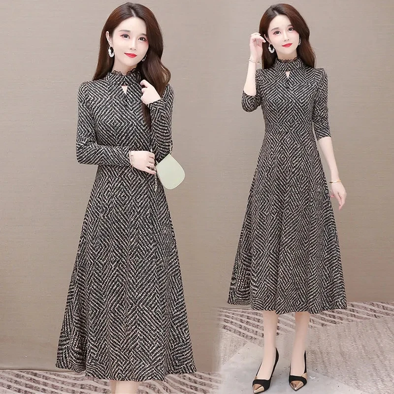

Vintage Striped Print Midi Dress Women Elegant Hollow Long Sleeve Party Dress 5Xl 6Xl Plus Size Half Turtleneck A-line Dresses