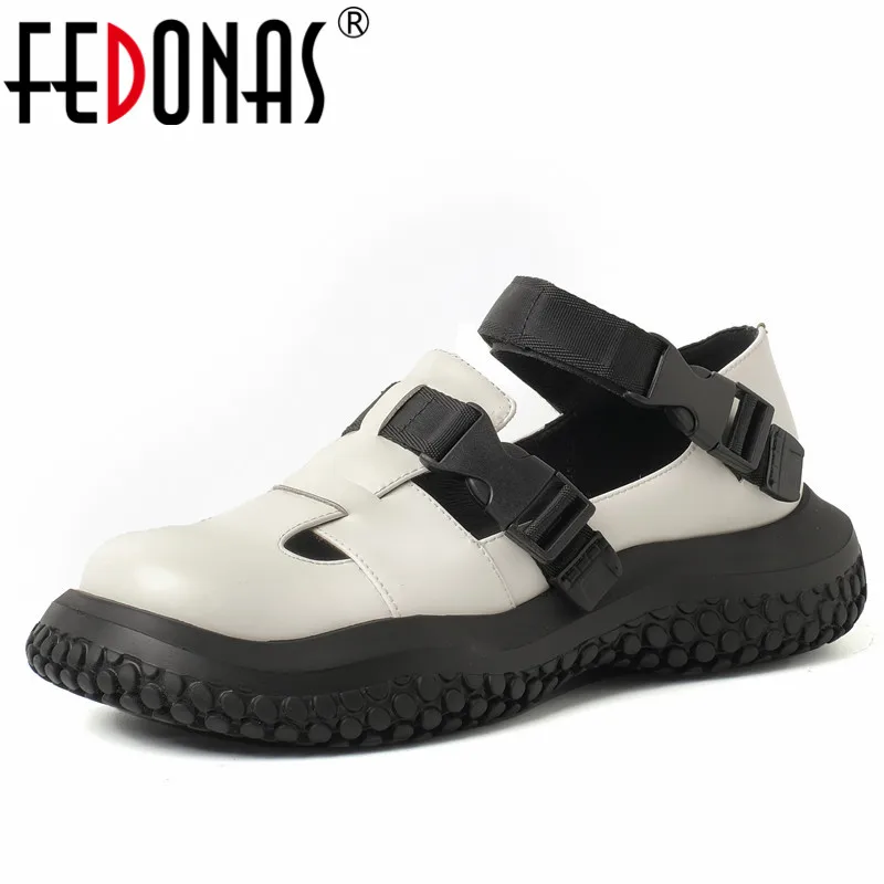

FEDONAS Round Toe Women Pumps Fashion Retro Style Hollow Genuine Leather Platforms Casual Spring Summer Shoes Woman New Arrival