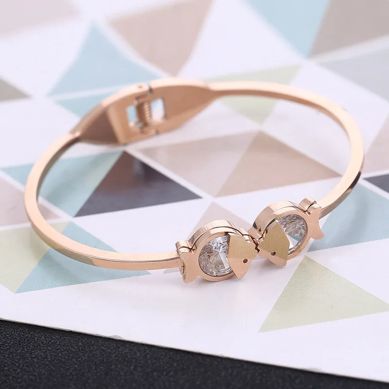 Браслет из титановой стали под розовое золото для девочек | Украшения и