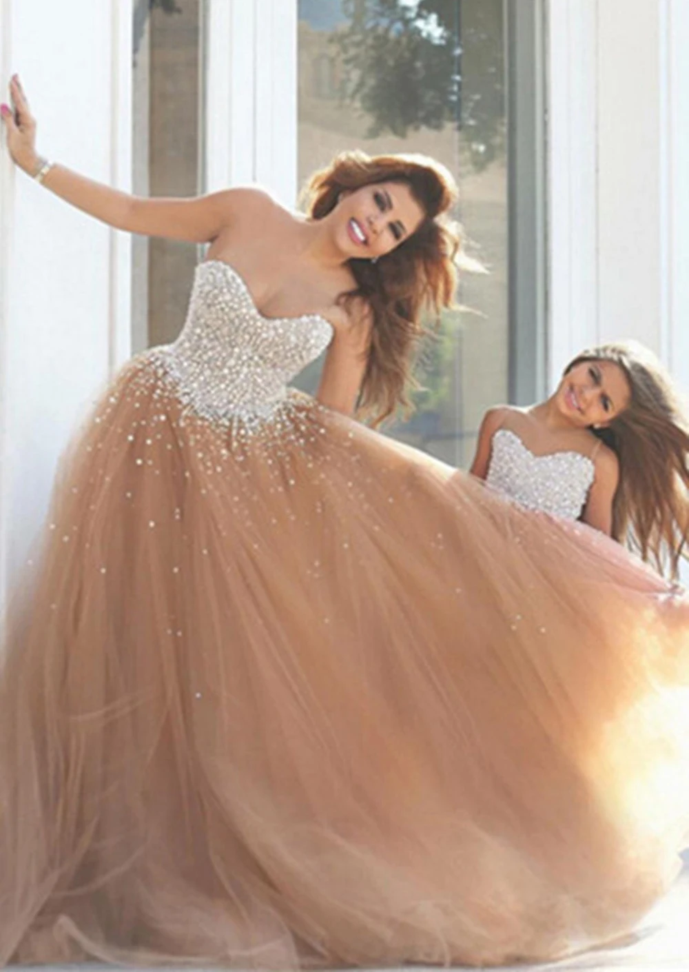 

Gorgeous Sweetheart Beading Prom Party Gowns Strapless 2021 Long Floor Length Tulle Formal Evening Dress Photography Dresses