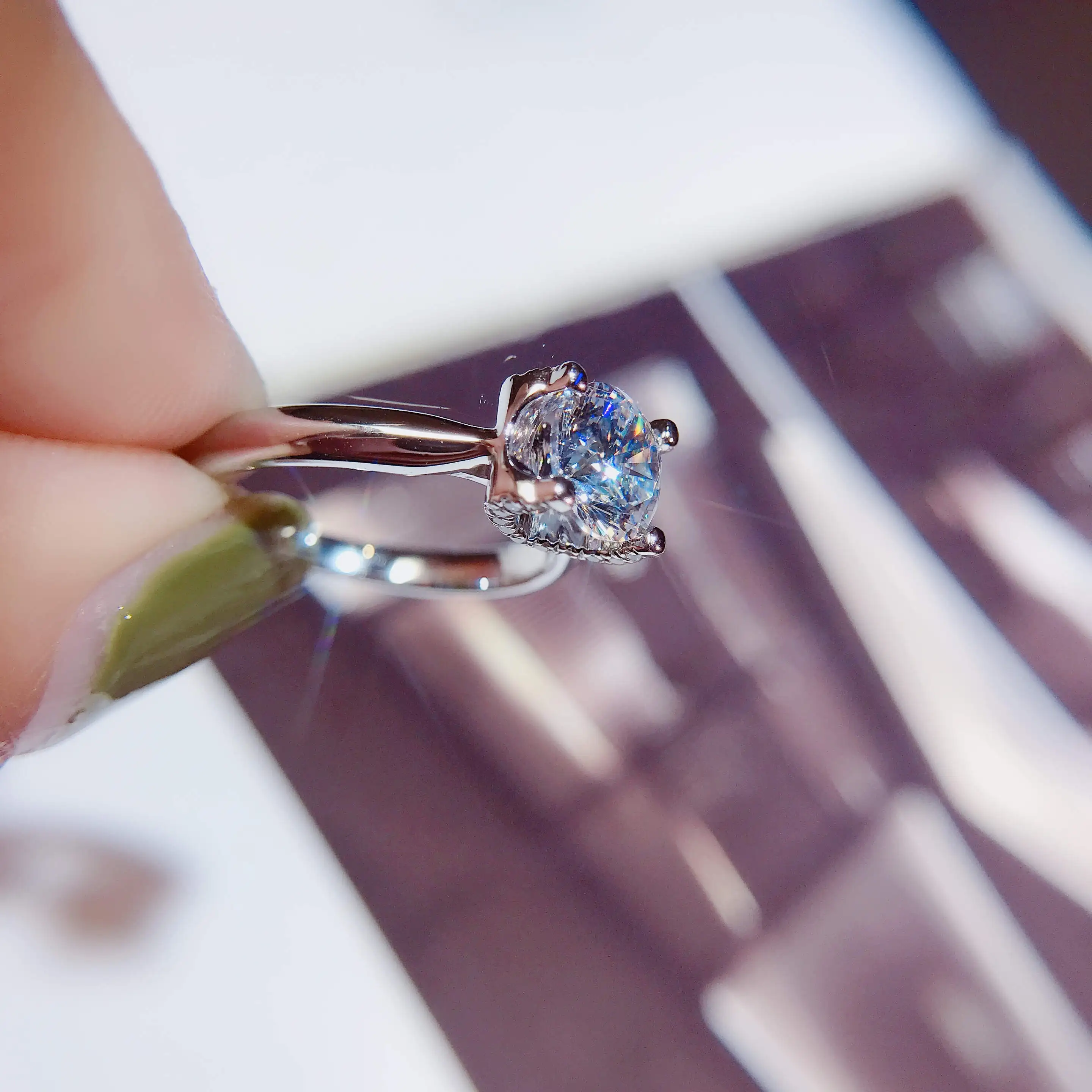 Модное кольцо из стерлингового серебра 925 пробы с муассанитом круглая блестящая