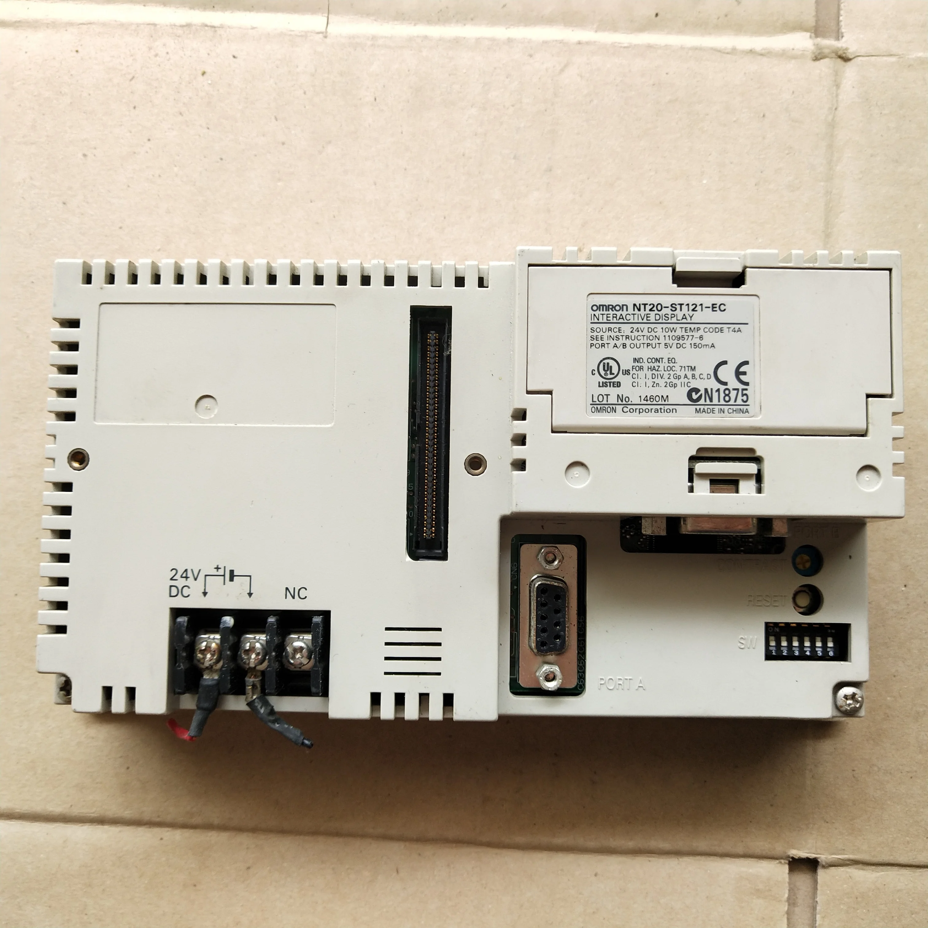 

NT20-ST121-EC сенсорный экран; Б/у, 85% новый; 3 месяца гарантии, бесплатная доставка