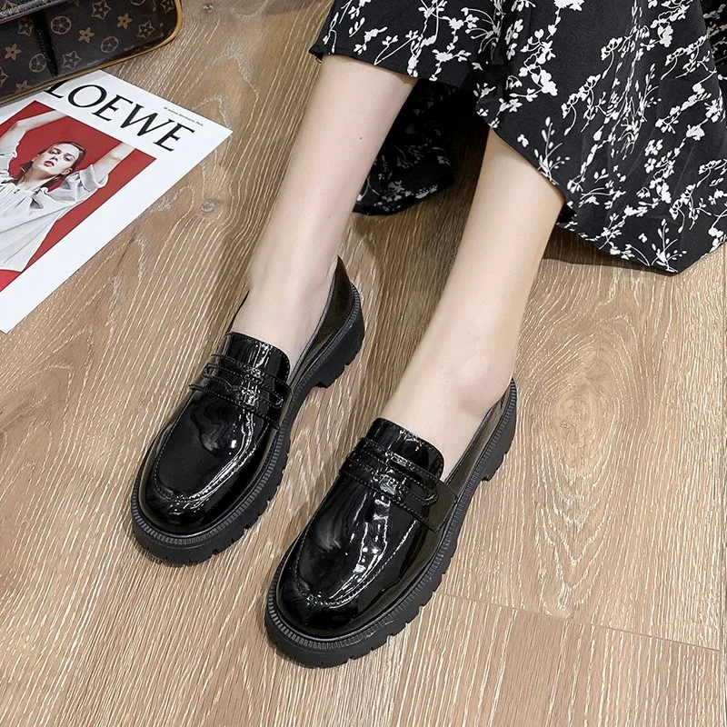 

Slip on Platform Women Shoes New Spring Solid Leather Shoes Woman Oxford Shoes for Women Round Toe Heels Casual Shoes Plus Size