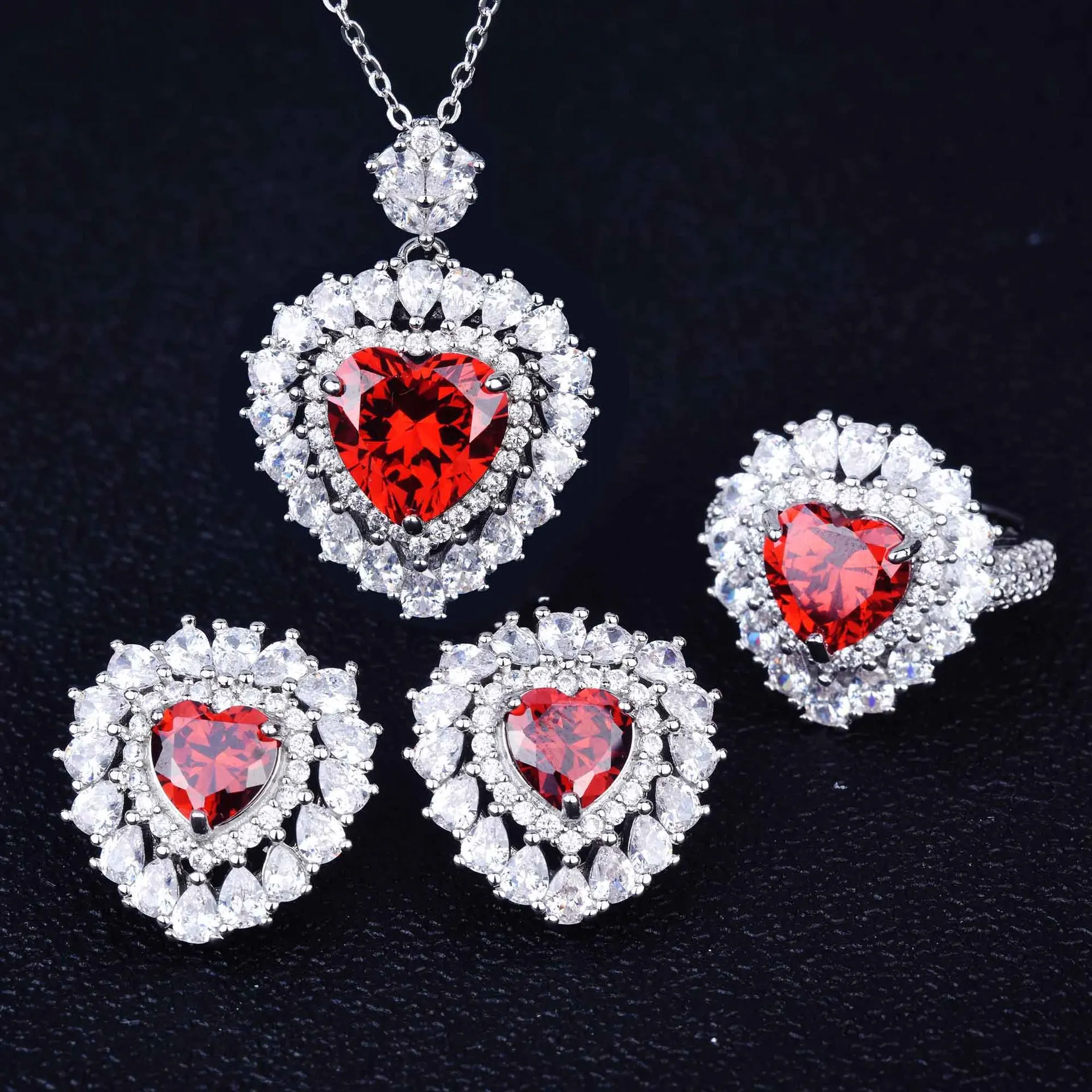 

Fashion Silver Color Heart Cut Garnet Red Stone Imitated High Carbon Diamond Stud Earrings Pendants Necklace Rings Jewelry Sets