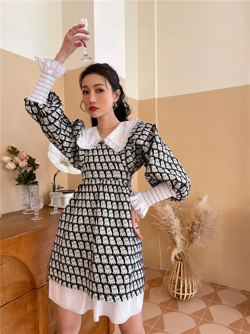 

Bornladies Vintage Cat Animal Print Peter Pan Collar Tunic Dress Women Lantern Sleeve Ruffles A Line Mini Cute Dress Spring 2021
