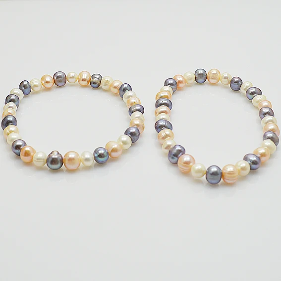 

Разноцветный женский эластичный браслет с натуральным пресноводным жемчугом