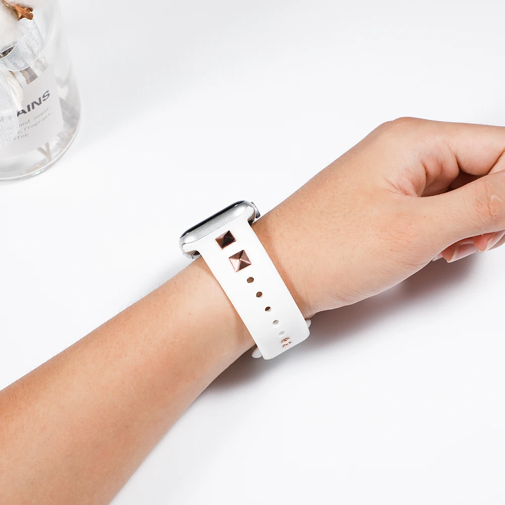 Ремешок силиконовый для apple watch 4 band 44 мм браслет iwatch 42 40 correa 38 с двумя заклепками в