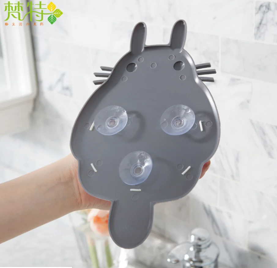 Мультипликационный держатель для зубной щетки Тоторо мощный три присоски