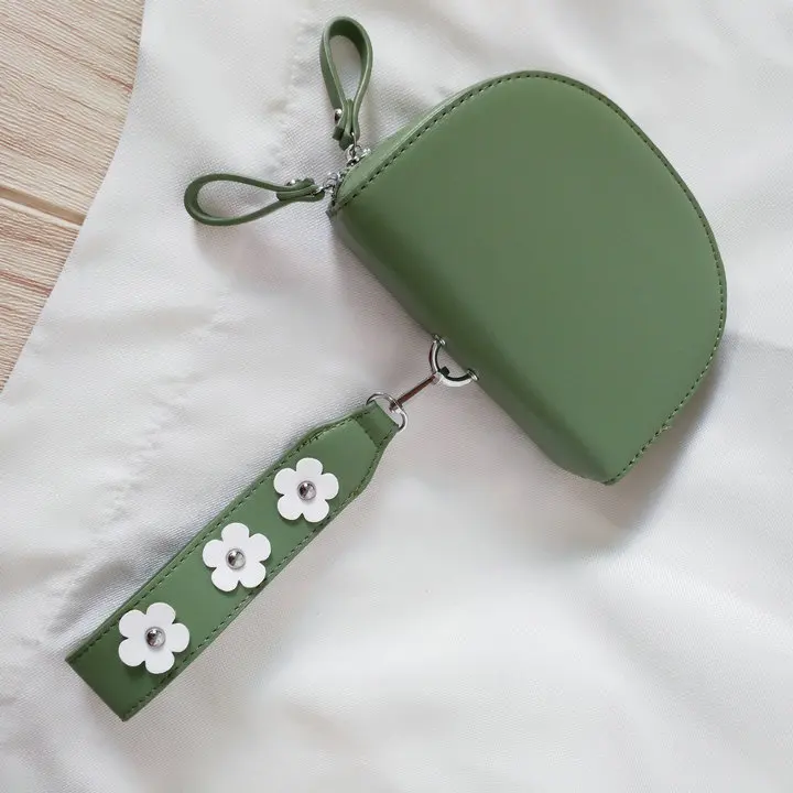 2021 New Design Korea Women  Flower Box Bags Small Cute Pu Leather Sling Tote Handbags Ladies