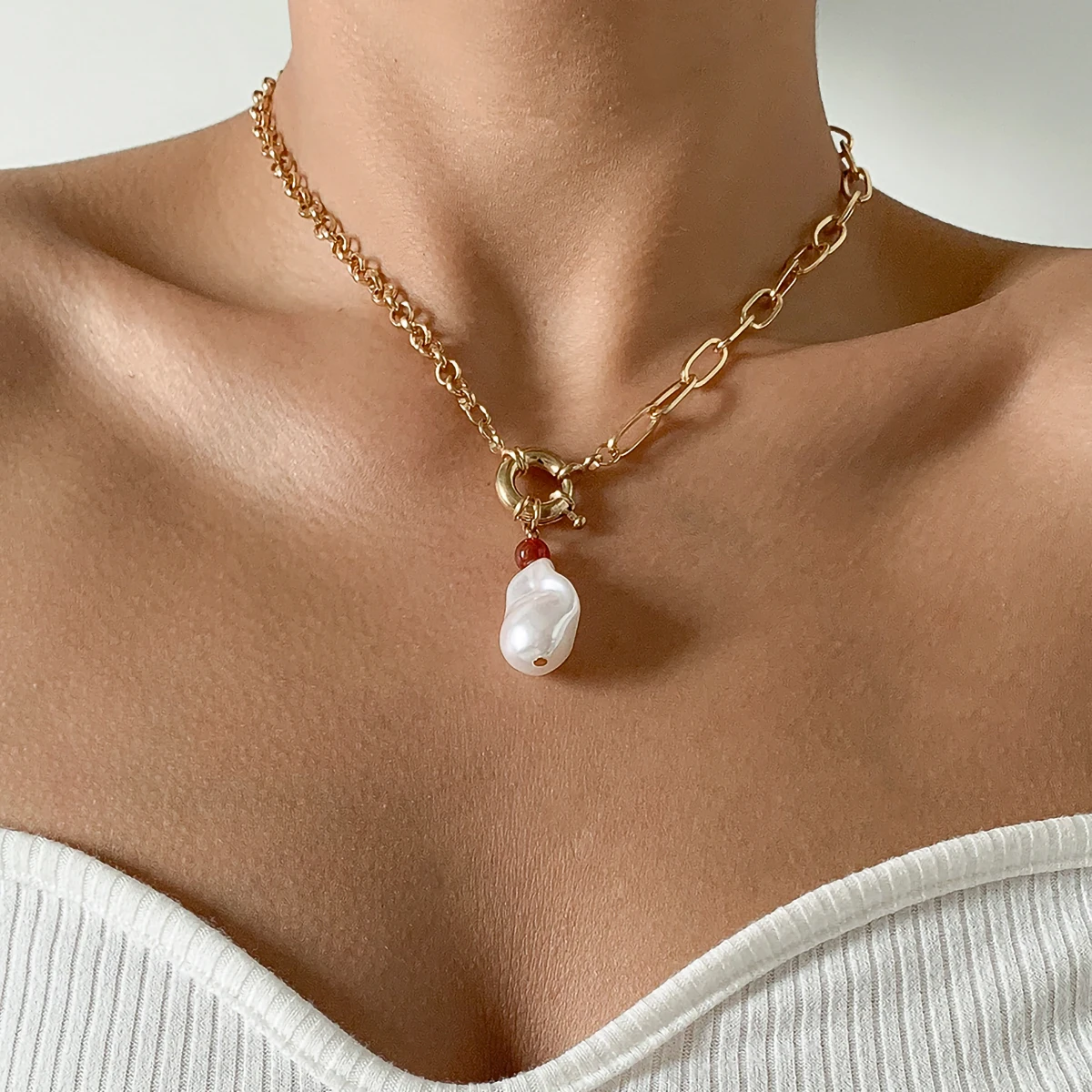 

IngeSight.Z Baroque Imitation Pearl Pendant Necklaces Asymmetrical Gold Color Choker Necklaces Collier for Women Female Jewelry
