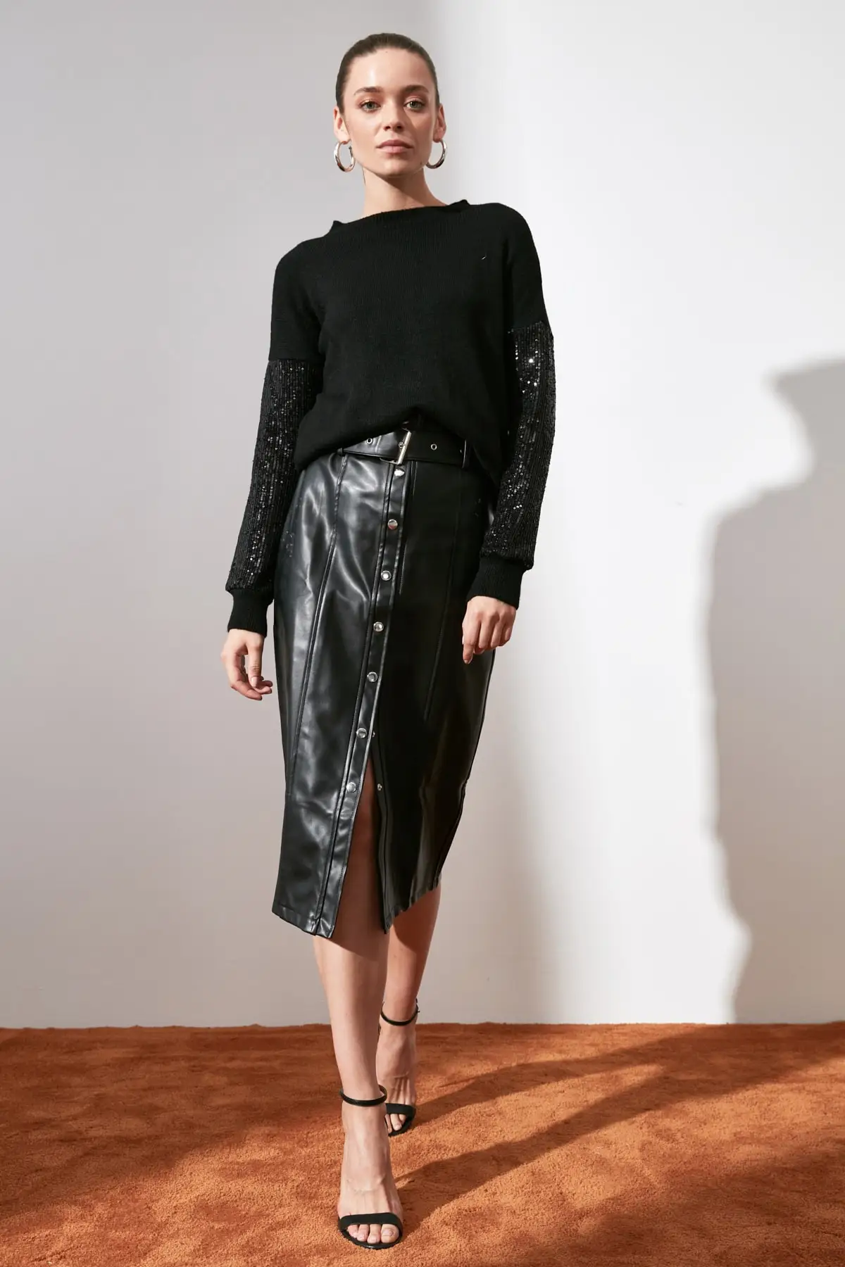 

Trendyol Sequined Knitwear Sweater TWOAW21KZ1101