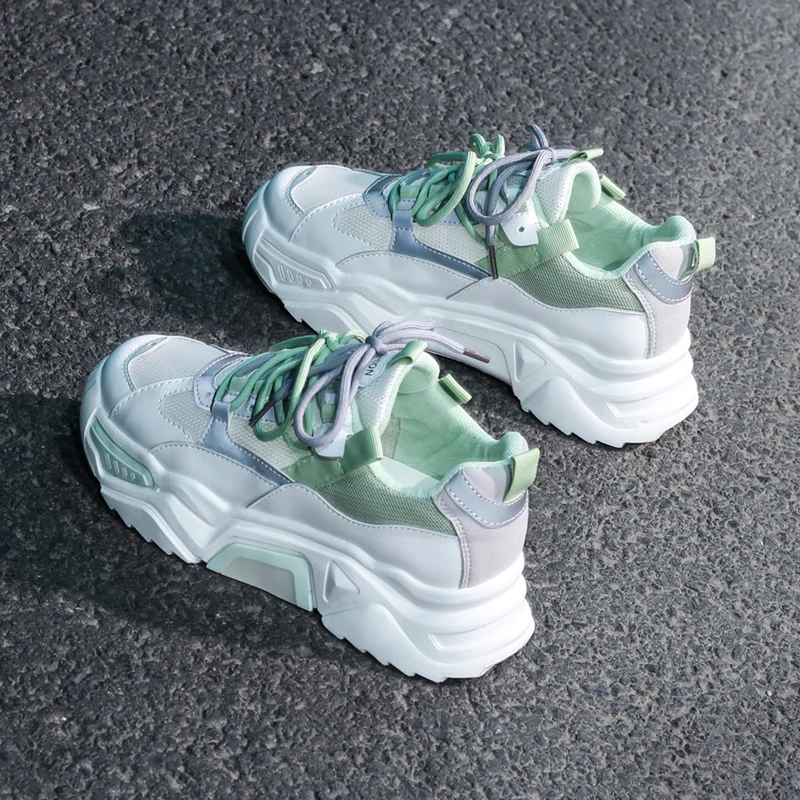 

Fashion Platform Shoes Lace Up Breathable Vulcanize Shoes Women Female Trainers Dad Shoes Casual Shoes Women's Chunky Sneakers