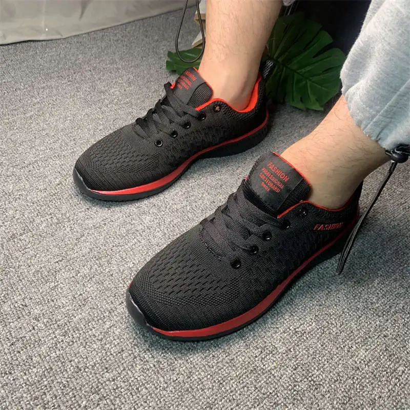

Moncassin Sneakers Men's 36-41 Sport Shoes Height Increasing Mens Running Shoes Surfing Men's Sports Boots Black Sock Tennis